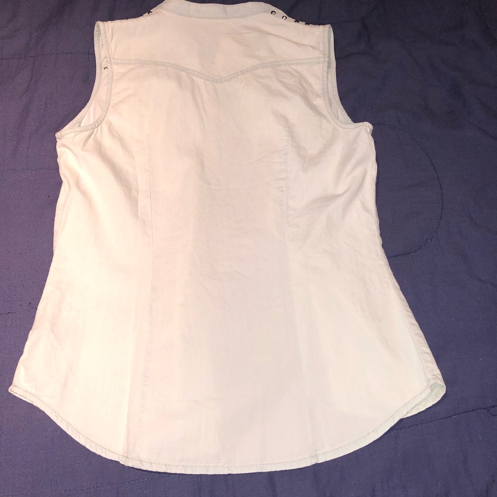 FOREVER 21 Sleeveless Woven Light Denim Shirt-Sz M - Picture 4 of 8